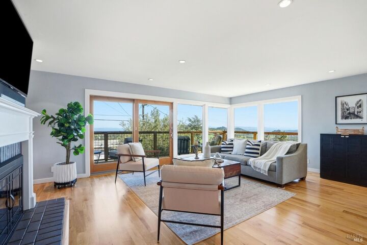 Property Photo:  151 Oak Springs Drive  CA 94960 