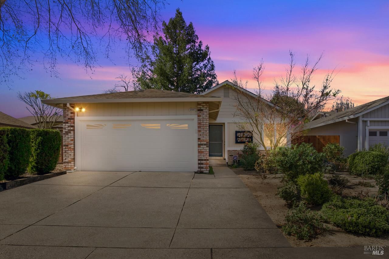 Property Photo:  2505 Copperfield Drive  CA 95401 