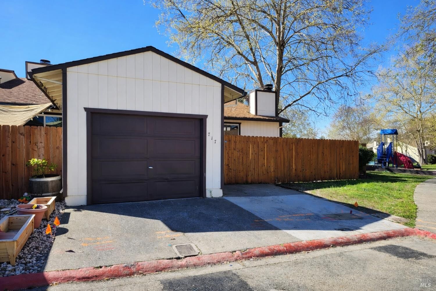 Property Photo:  717 Blair Place  CA 95401 