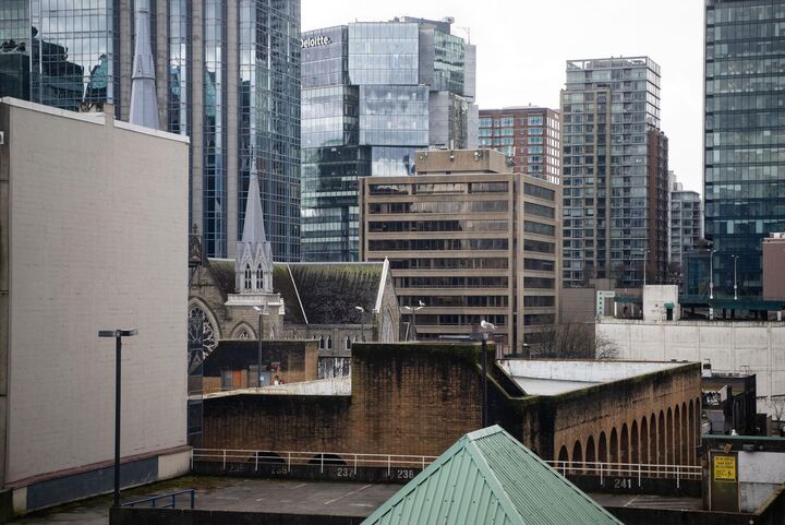 Property Photo:  438 Seymour Street 909  BC V6B 6H4 