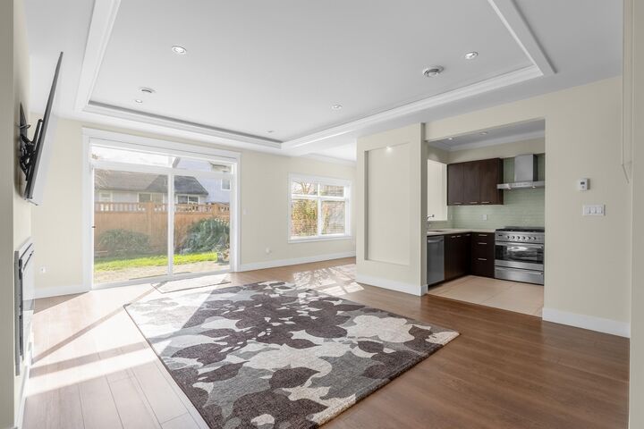 Property Photo: 5180 Blundell Road 7 BC V7C 1H4