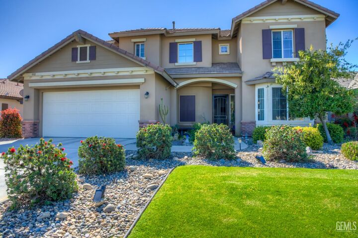 Property Photo:  9101 Wolf River Avenue  CA 93312 