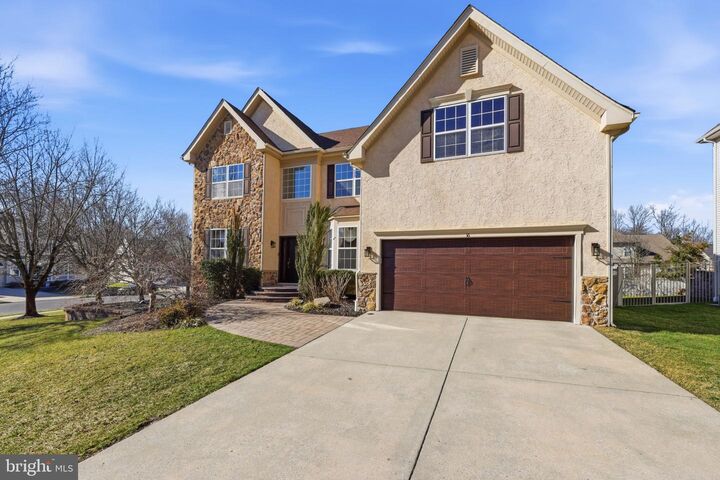 Property Photo:  16 Foal Trail  NJ 08080 