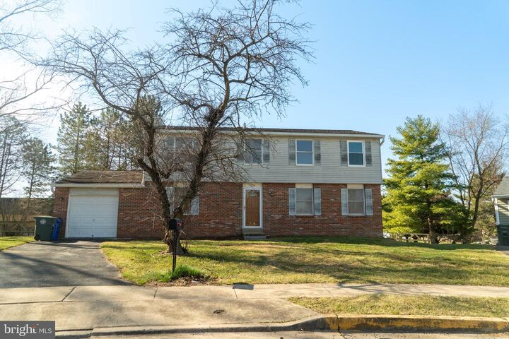 Property Photo:  1758 Stonehaven Lane  MD 21702 