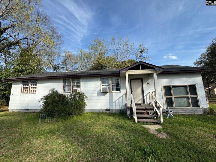 Property Photo: 509 Henry Street SC 29044-9585