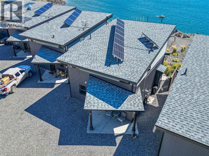 Property Photo: 3672 Sabiston Creek Road 6 BC V0K 2J0