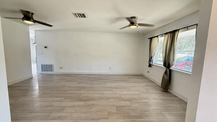 Property Photo: 6 NW Chelsea Drive FL 32547