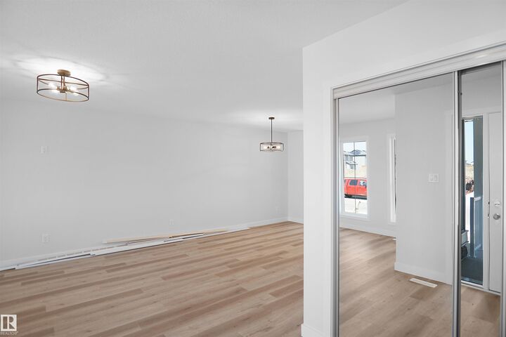 Property Photo: 7423 181 Avenue NW AB T5Z 0T4