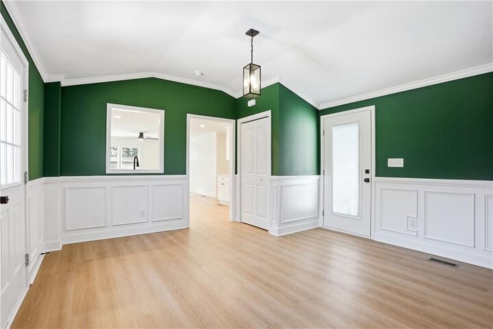 Property Photo:  127 Perry Street  GA 30052 