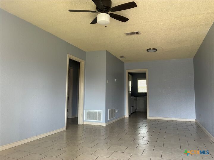 Property Photo: 1909 & 1911 Elkins Avenue TX 76541