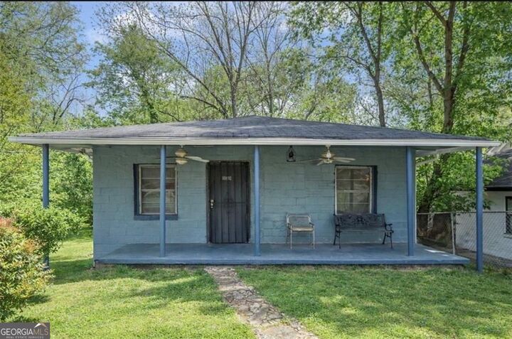 Property Photo:  978 Grant Terrace SE  GA 30315 