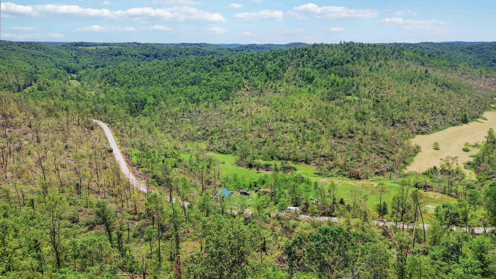 Property Photo:  11935 Kentucky 192  KY 42501 