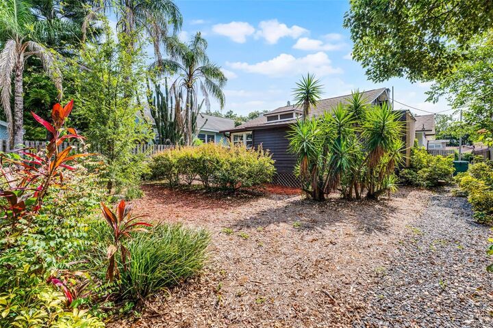 Property Photo: 110 N Brown Avenue FL 32801