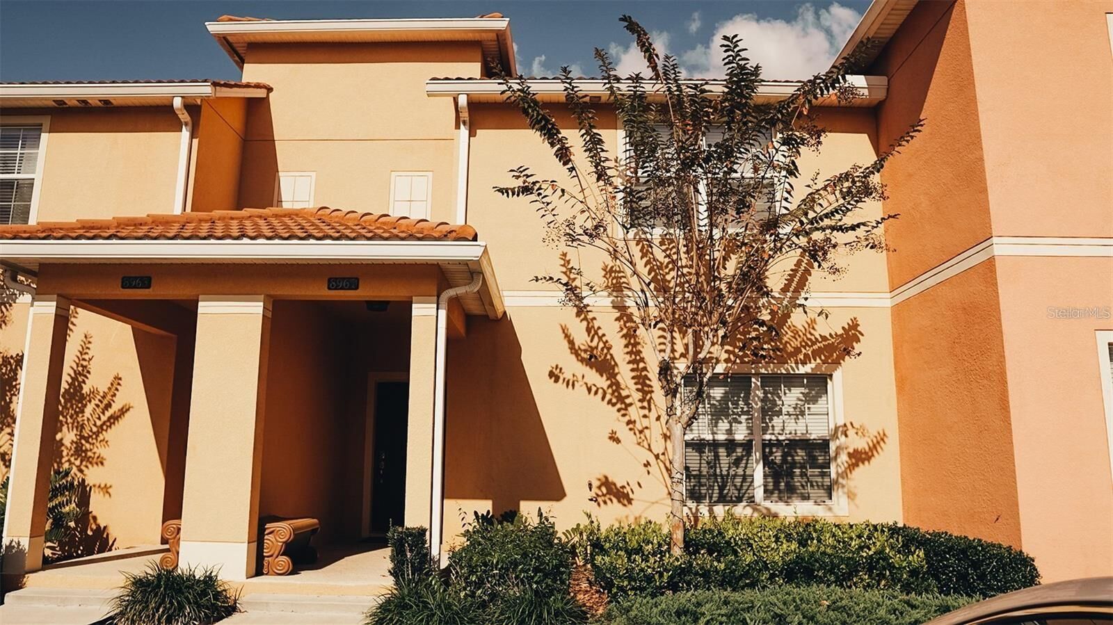 Property Photo:  8961 Bismarck Palm Rd  FL 34747 