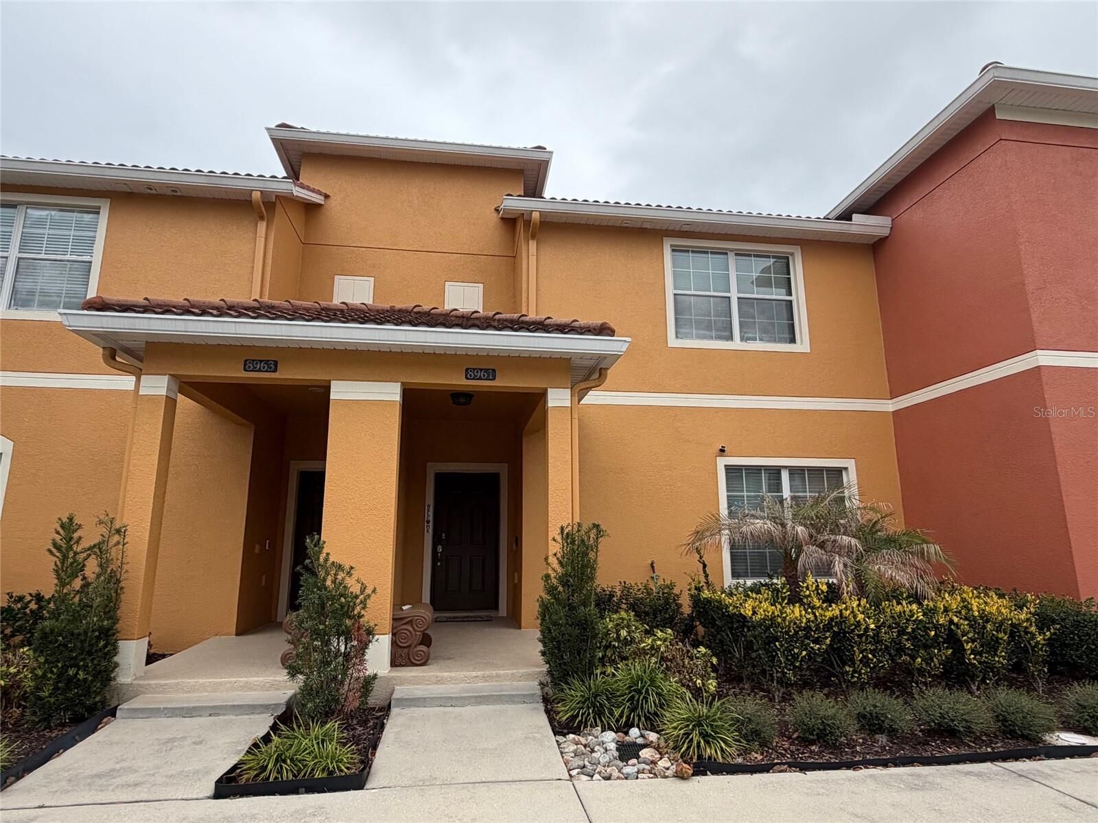 Property Photo: 8961 Bismarck Palm Rd FL 34747