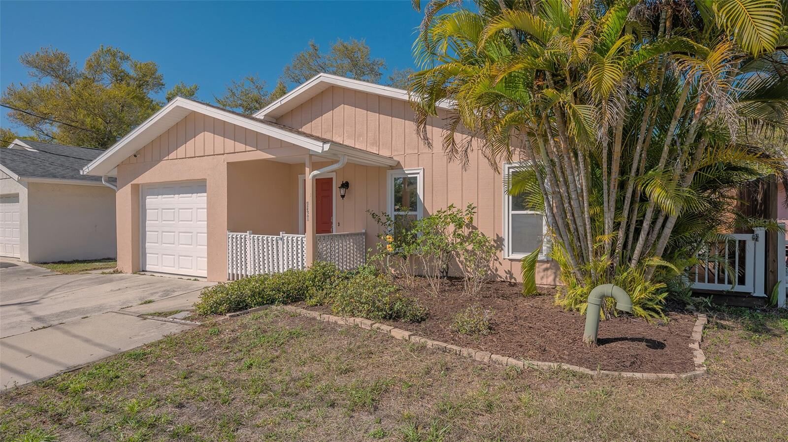 Property Photo:  4360 Swift Road  FL 34231 