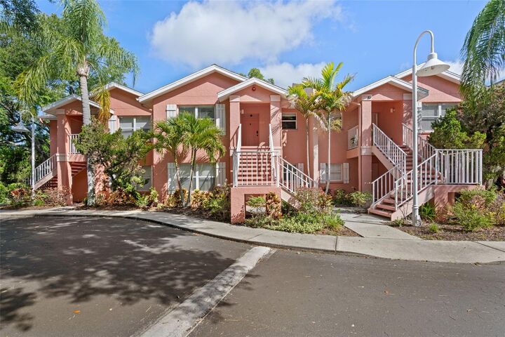 Property Photo:  5450 Longwood Run Boulevard 202  FL 34243 
