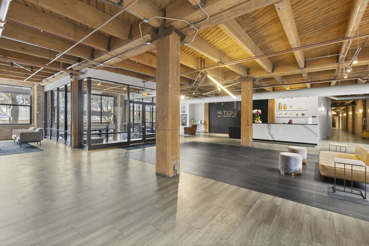 Property Photo:  1040 W Adams Street 105  IL 60607 