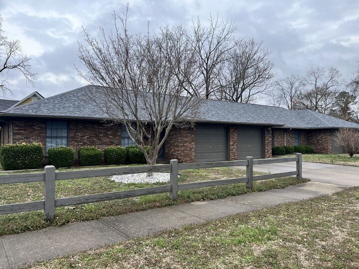 Property Photo:  1525 Spruce Street  IL 62966 