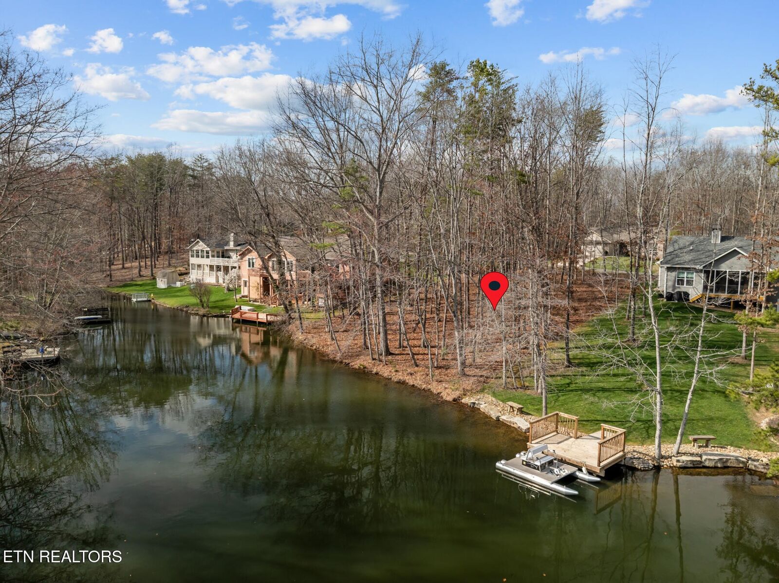Property Photo:  15 Andover Lane  TN 38558 