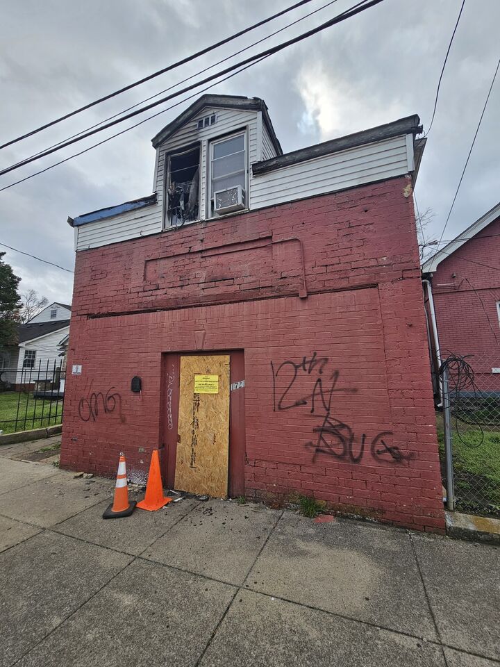 Property Photo:  1721 10th Ave N  TN 37208 