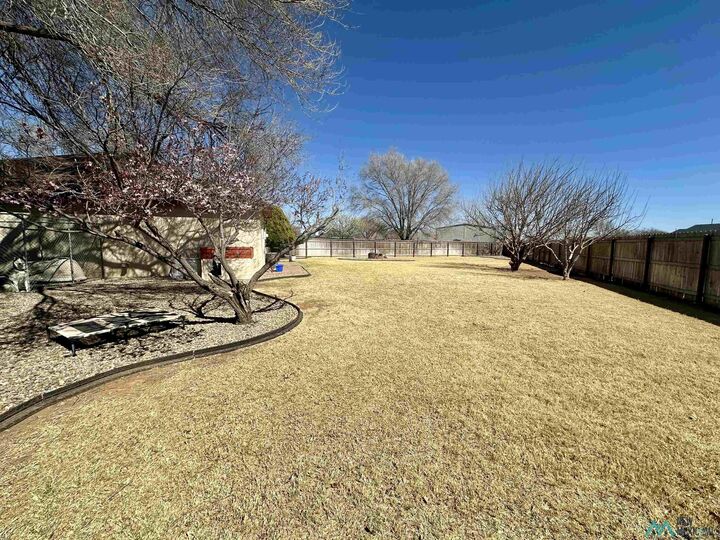 Property Photo:  132 Mollie Circle  NM 88101 