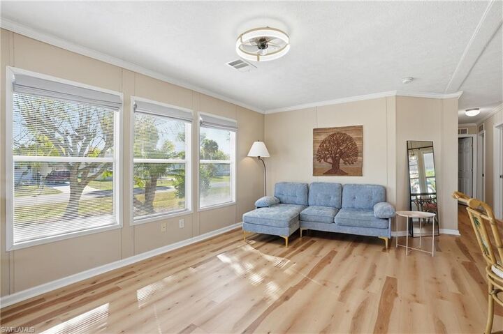 Property Photo:  524 Menton Ln  FL 34112 