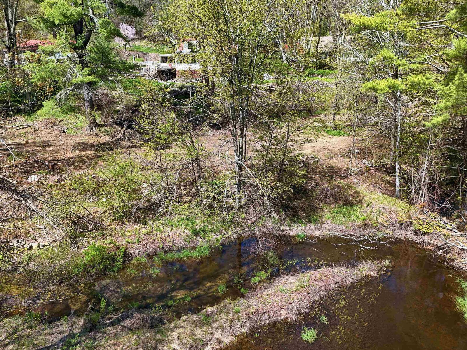 Property Photo:  374 Burton Highway  NH 03086 