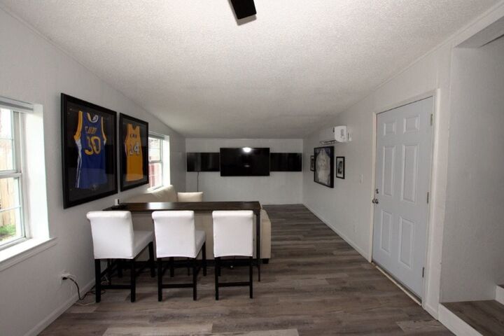 Property Photo:  302 S McKinley Avenue  MO 64801 