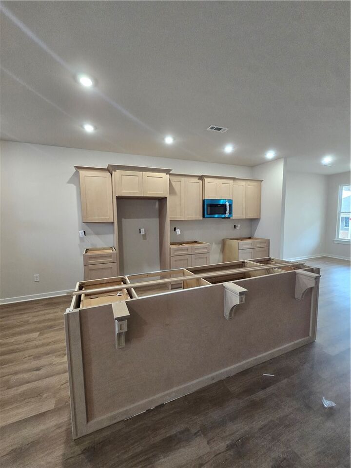 Property Photo: 2302 N Zane Street AR 72761