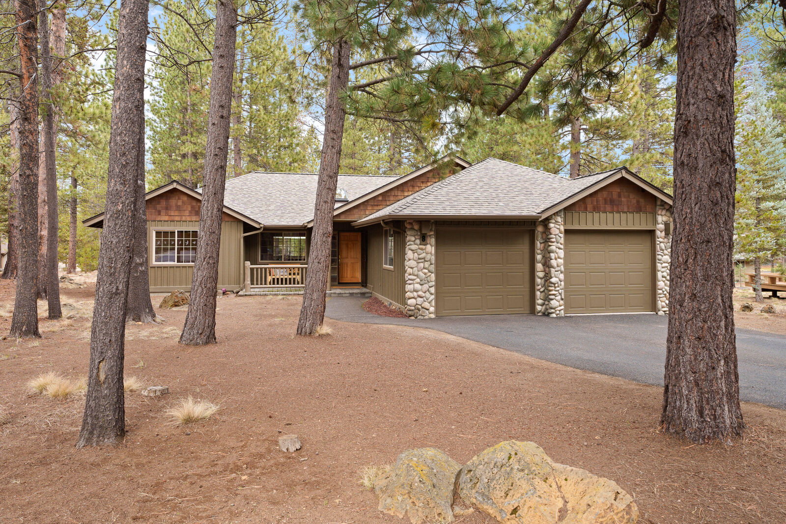 Property Photo:  57559 Lupine Lane  OR 97707 