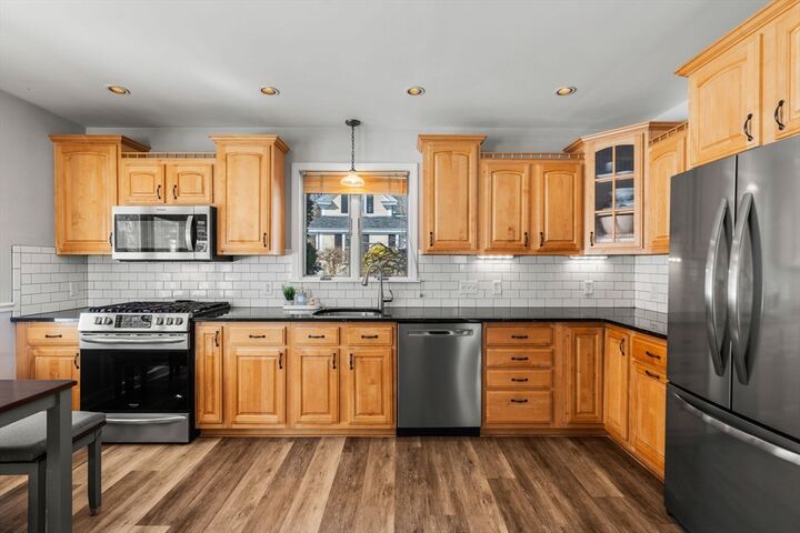 Property Photo:  4 Wood St  MA 01863 