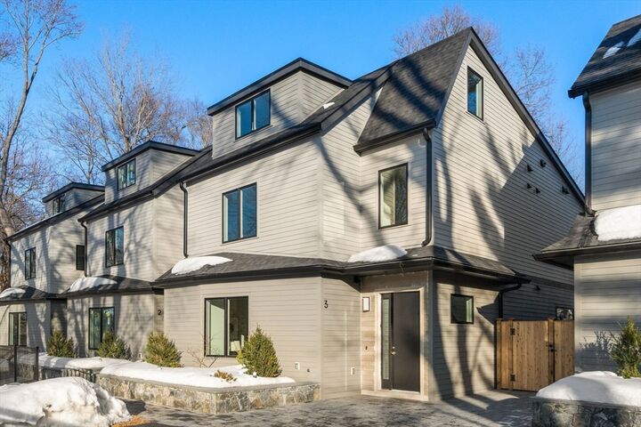 Property Photo:  956 Walnut Street 3  MA 02461 