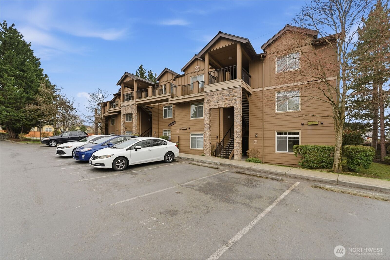 Property Photo:  18930  Bothell-Everett Highway G105  WA 98012 