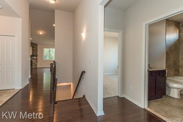 Property Photo:  2696 John Bartley Circle  MI 48310 