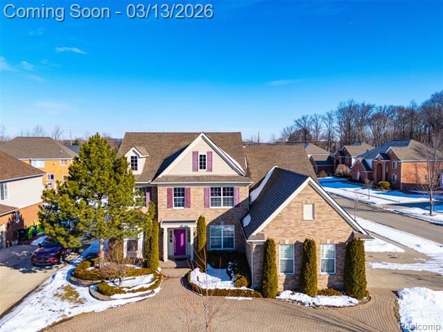 Property Photo:  42575 Silverwood Drive  MI 48314 