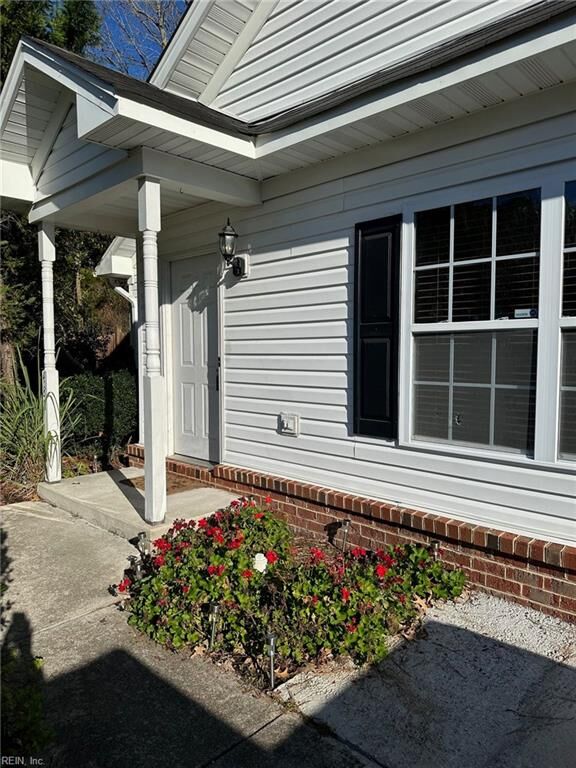 Property Photo:  488 S Birdneck Rd  VA 23451 