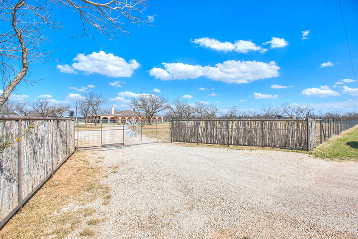 Property Photo:  14550 Deer Valley Drive  TX 76934 