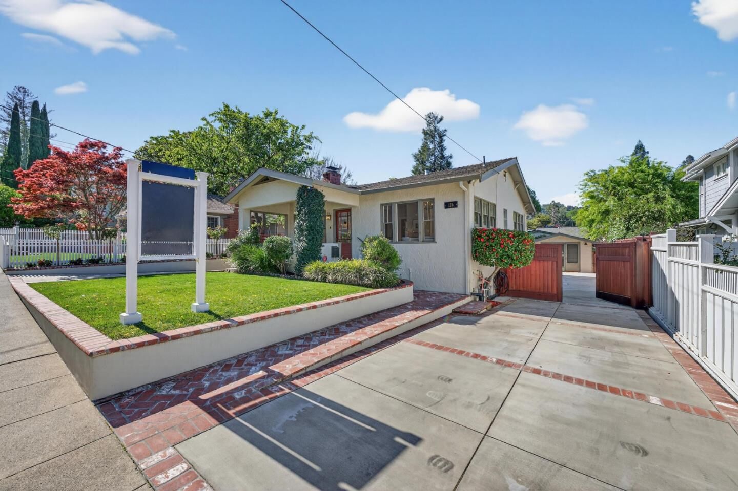 Property Photo:  136 Loma Alta Avenue  CA 95030 