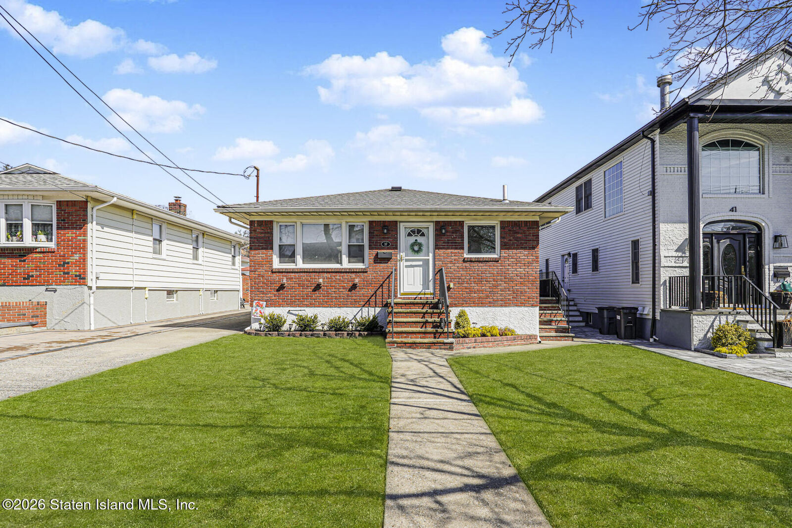 Property Photo:  37 Barton Avenue  NY 10306 