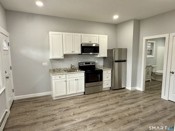 Property Photo:  78 McKinley Avenue 1  CT 06360 