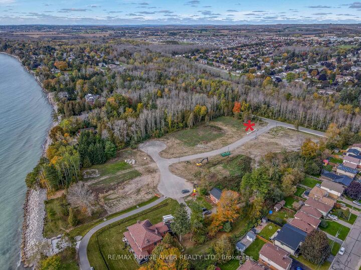 Property Photo:  207 Suzanne Mess Boulevard  ON K9A 3L3 