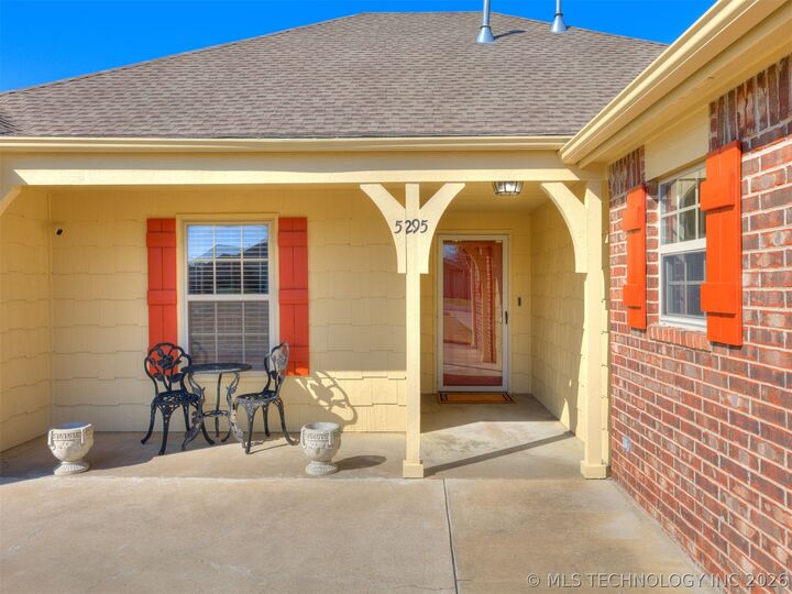 Property Photo:  5295 E 144th Street  OK 74021 