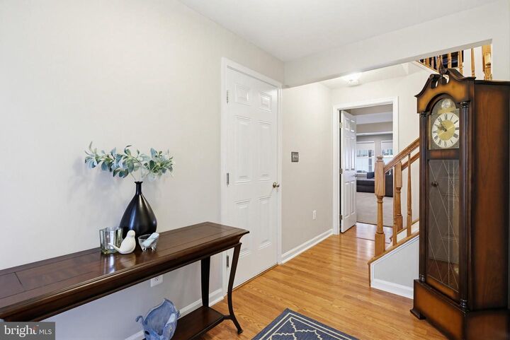 Property Photo:  7061 Holly Springs Lane 194  MD 21075 