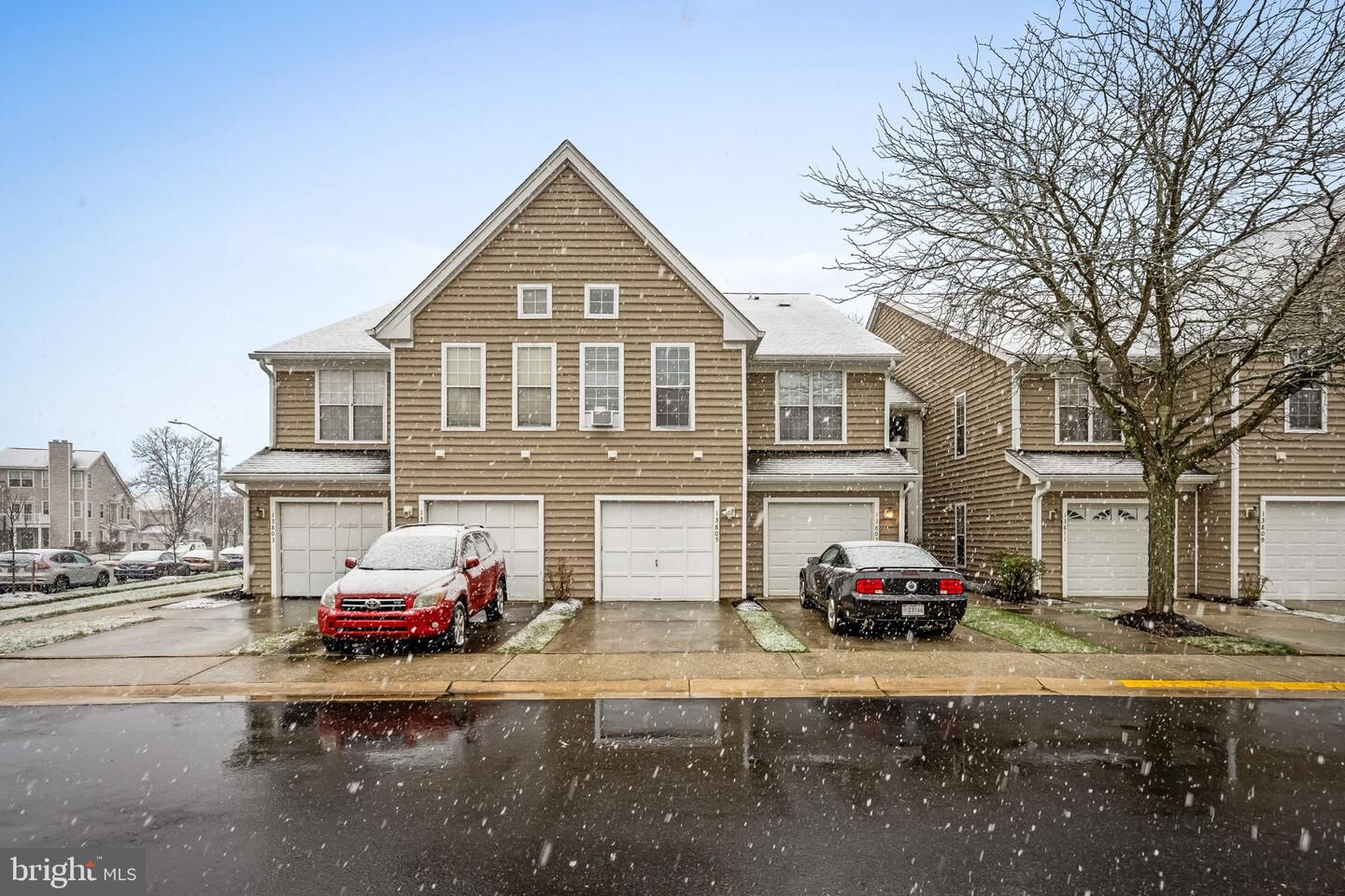 Property Photo:  13805 King Gregory Way 126  MD 20772 