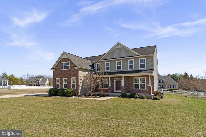 Property Photo: 1413 Della Way MD 21035