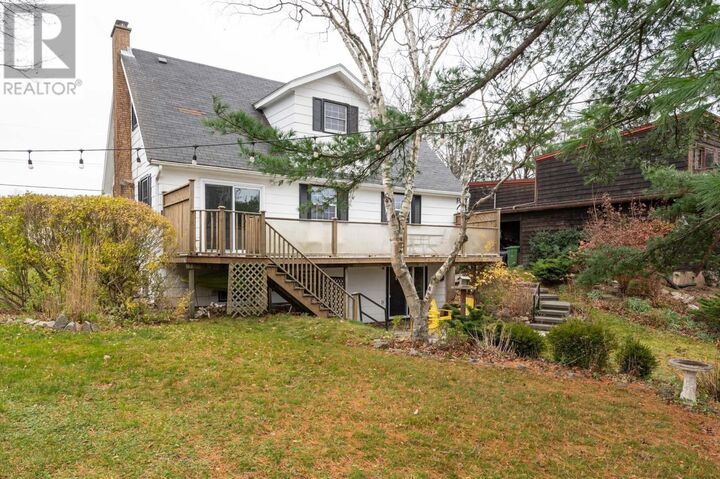 Property Photo: 5 Wyndrock Drive NS B3P 1R8