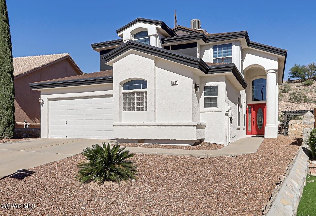 Property Photo: 1604 Playa Del Sol Street TX 79911