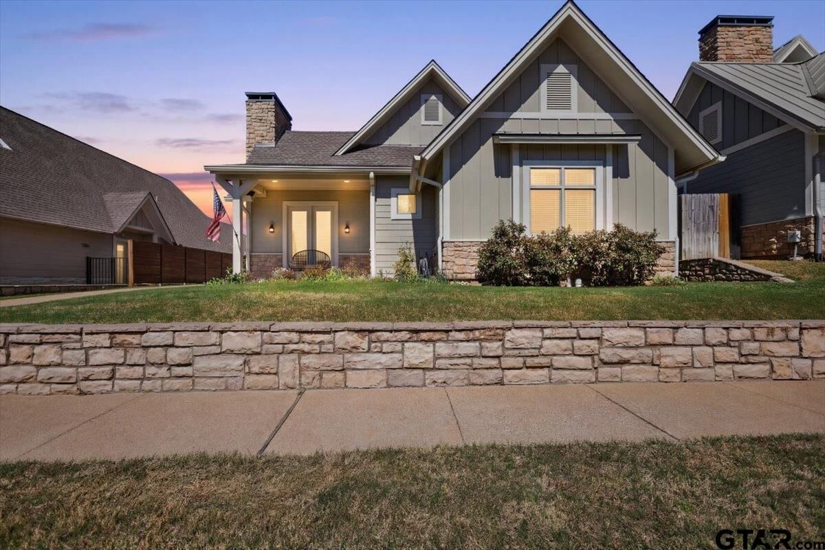 Property Photo: 14621 Twin Pine Lane TX 75771