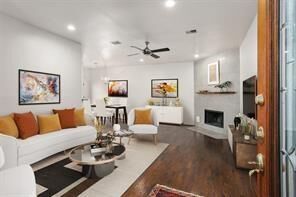 Property Photo: 1318 Peden Street D TX 77006